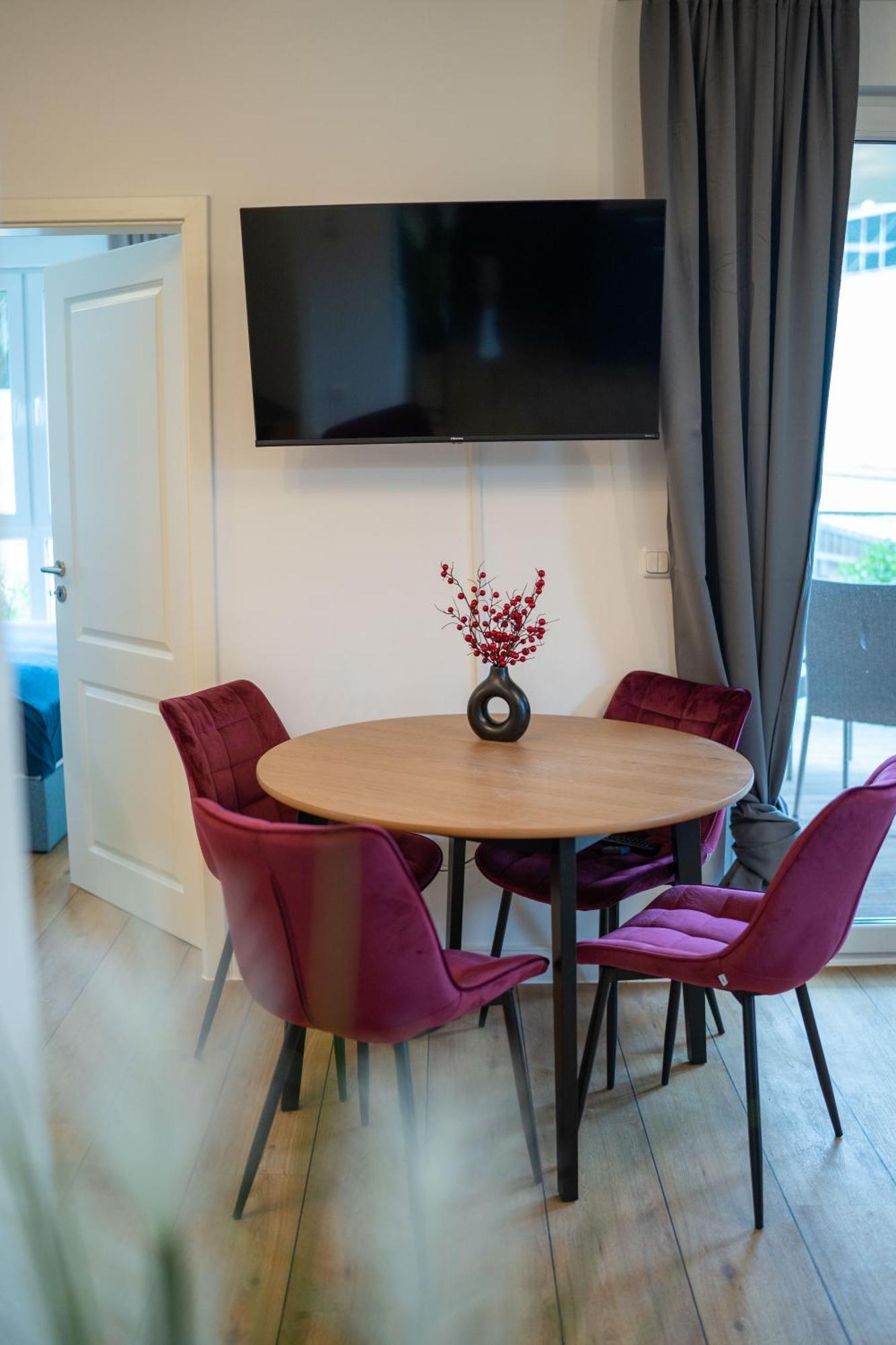 Apartamento Moebliertes Wohnen - Nina Rostock Exterior foto