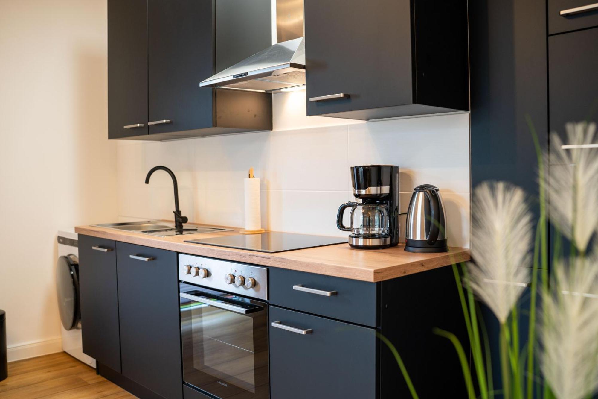 Apartamento Moebliertes Wohnen - Nina Rostock Exterior foto
